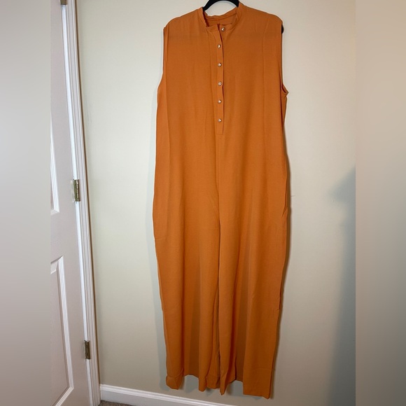 Pants - Womens Jumpsuit Size 2XL Orange Sleeveless Flowy Wide Leg Pants One Piece